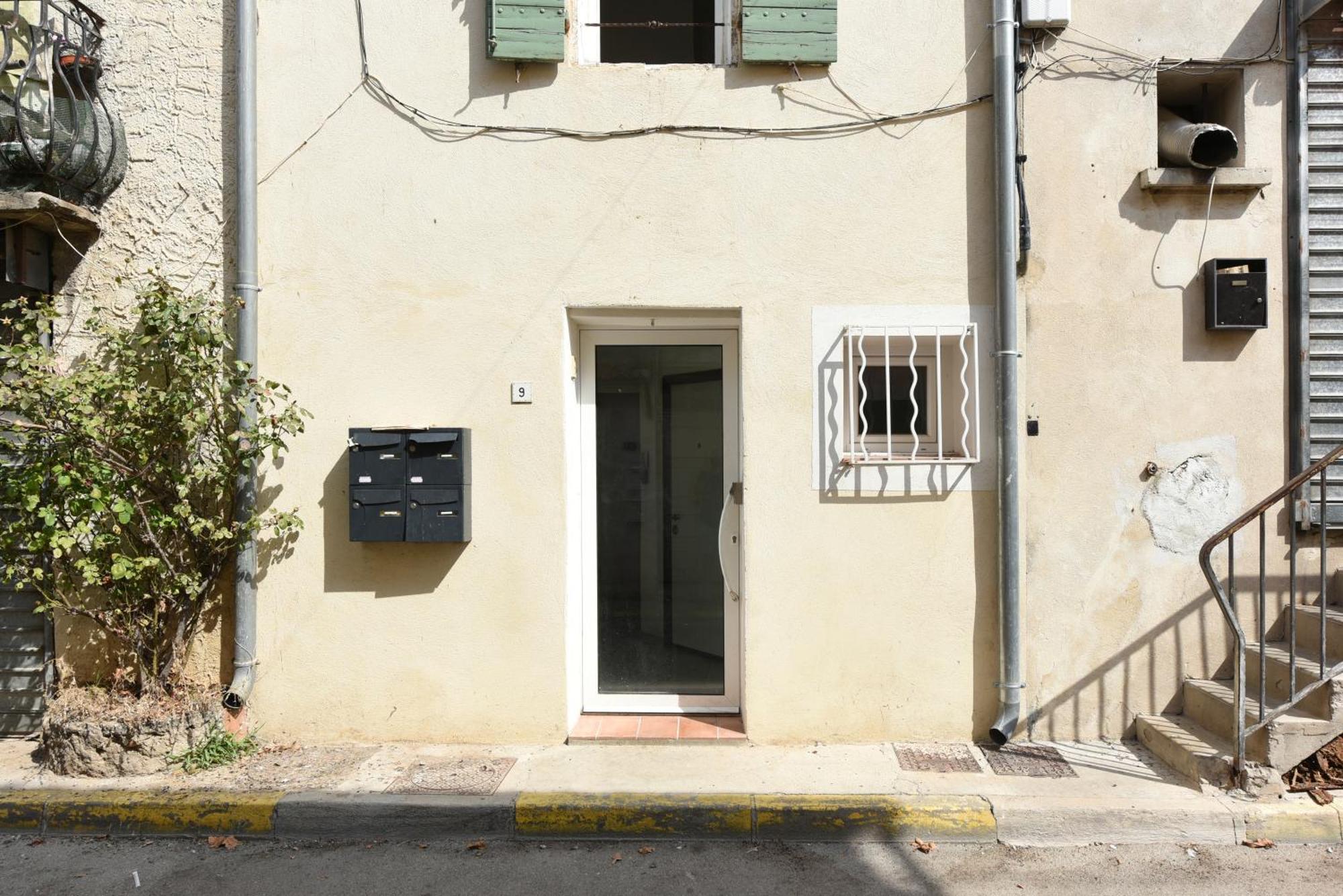 Studio Garrigue La Fare-les-Oliviers Bagian luar foto